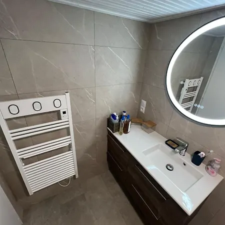 Belle Maison Familiale 8 Personnes A 5 Minutes De La بيت للعطل